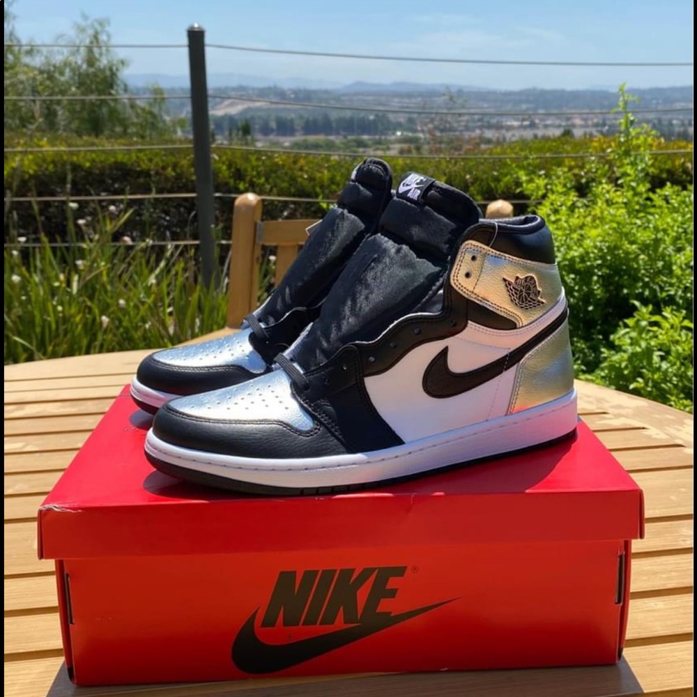 Jordan 1 Silver Toe